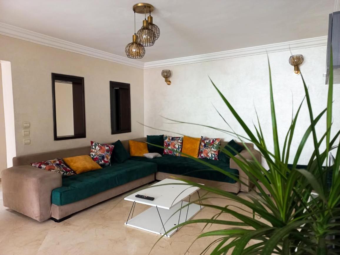 Superbe Appartement A Proximite De La Corniche Casablanca Esterno foto